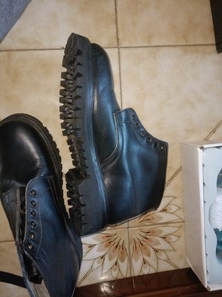 Scarpe 