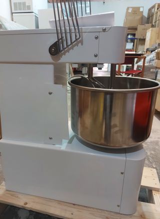 AMASADORA ESPIRAL 15 LITROS