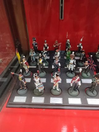 Soldatini in piombo diversi