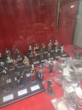 Soldatini in piombo diversi