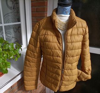 Nuevo. Anorak