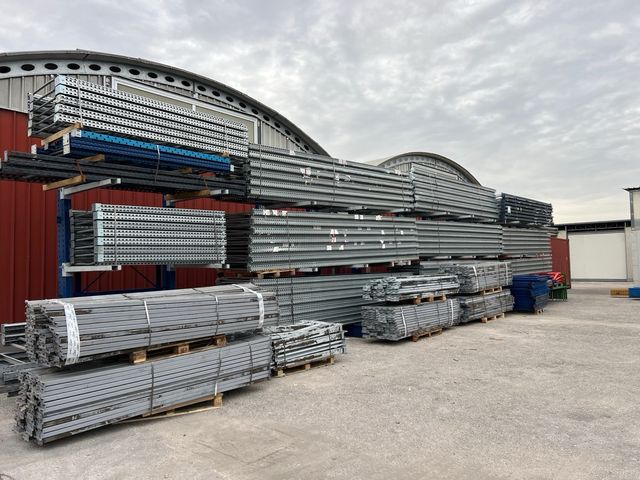 allestimeno per magazzini e negozi