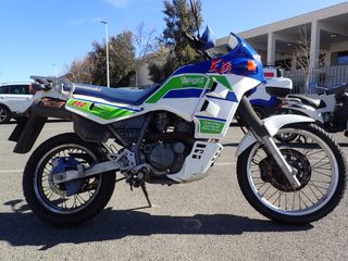 MOTO KAWASAKI TENGAI 650CC