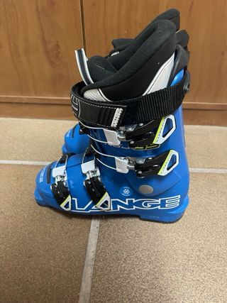 Bota de esquí marca Lange