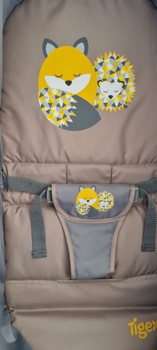 Cuna y mecedora de bebé 3 en 1 NUEVO.