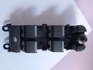 INTERRUPTOR ELEVALUNAS AUTOMOVIL