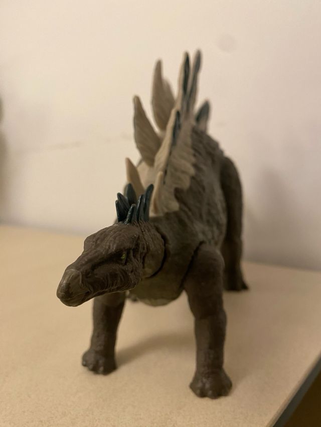 Dinosaurio Stegosaurus Jurassic World