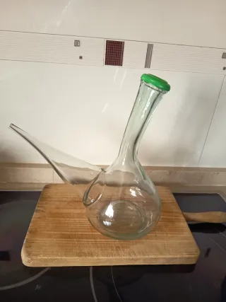 Porrón para vino.