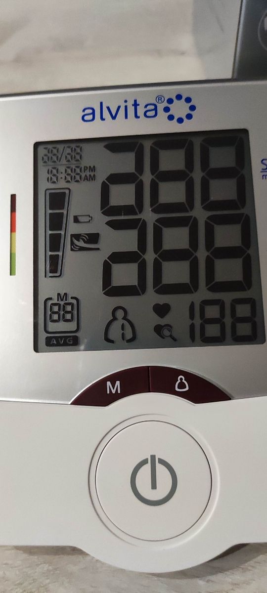 Tensiómetro de brazo Alvita Advanced