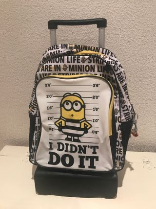 Mochila con carrito Minion, marca Busquets