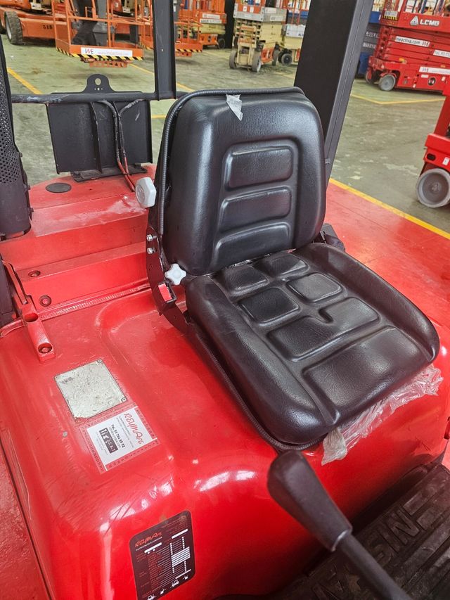 CARRETILLA DIESEL NISSAN