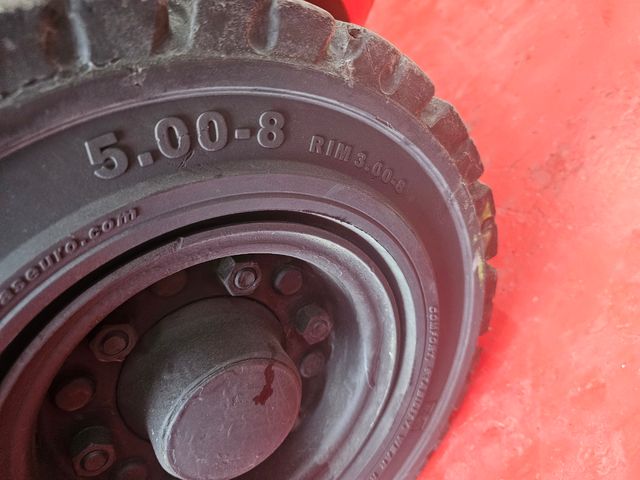 CARRETILLA DIESEL NISSAN