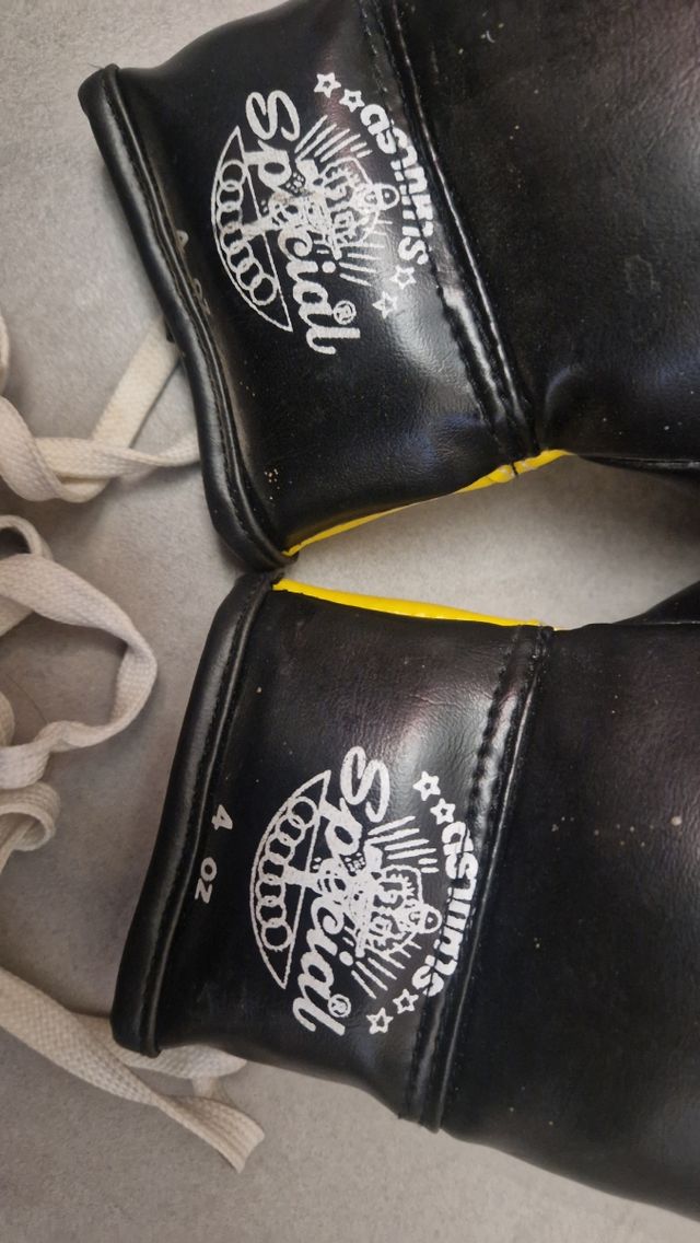 Guantoni box special 4 oz bambino