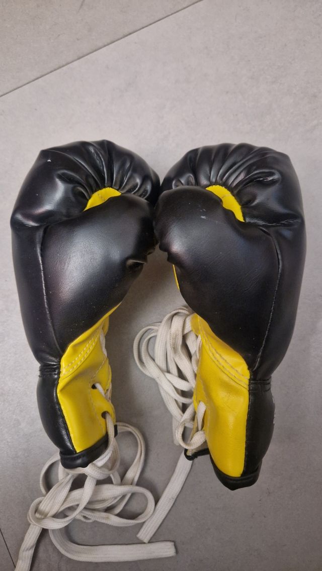 Guantoni box special 4 oz bambino