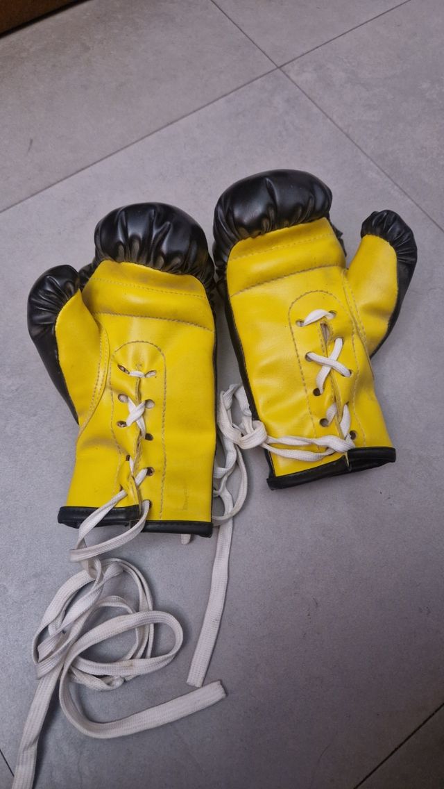 Guantoni box special 4 oz bambino