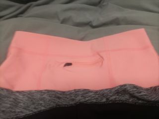 Leggins y camiseta de tirantes negro