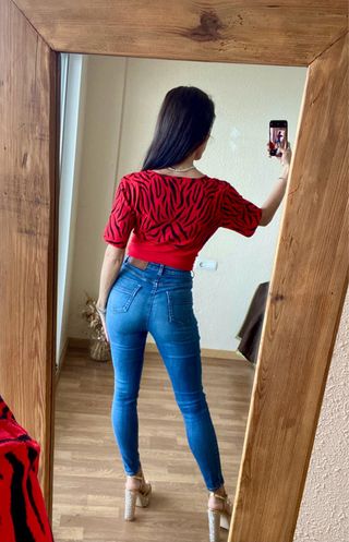 Suéter manga corta cebra y flores Volpato talla XL