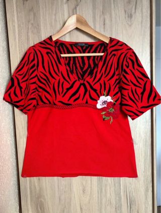 Suéter manga corta cebra y flores Volpato talla XL