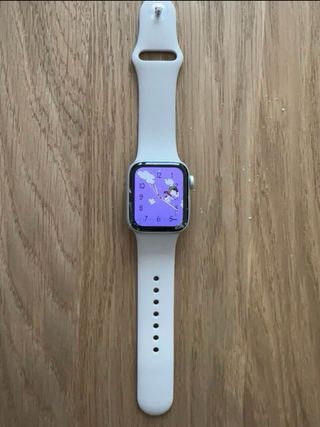 Apple Watch SE (2020)