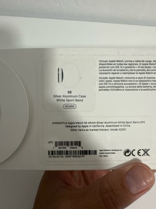 Apple Watch SE (2020)