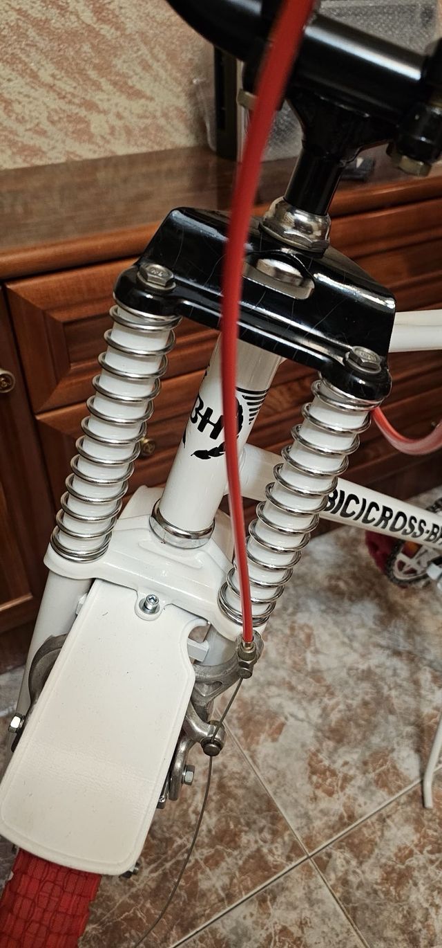 BH bicicross, Espectacular bicicleta echa a gusto