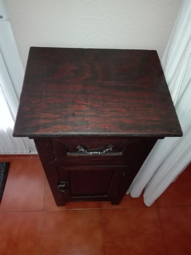 Mueble Auxiliar Asiático