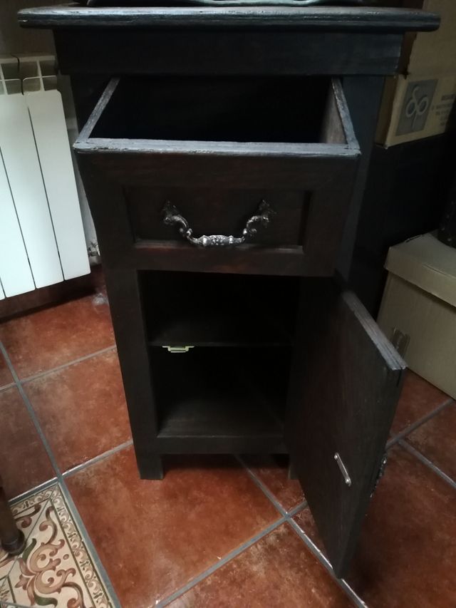 Mueble Auxiliar Asiático
