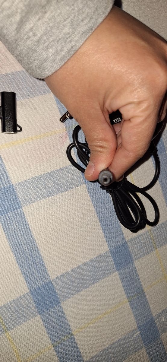 Fuente de alimentación Axil 5V y multitoma USB C