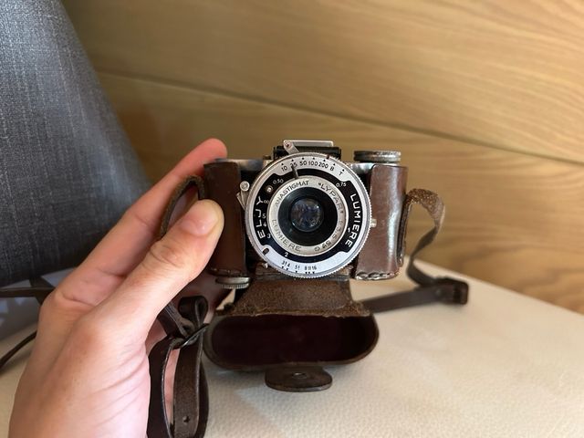 Camara de fotos Lumiere Eljy