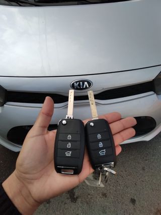 Llaves y mandos de coches en Madrid
