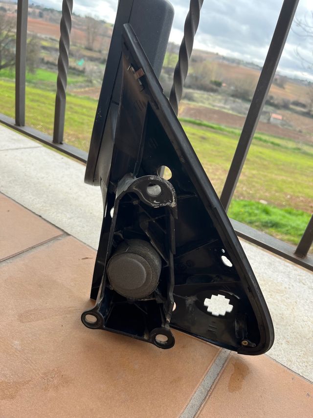 espejo izquierdo ford transit MK7