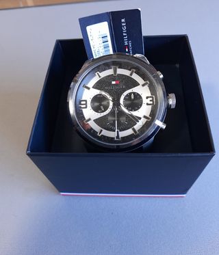 Reloj SIN ESTRENAR Tommy Hilfiger