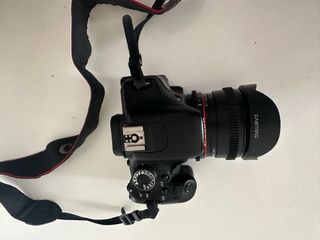 Cámara de video Canon 600D + objetivos