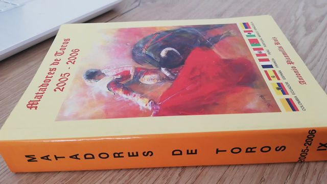 LIBROS DE TOROS