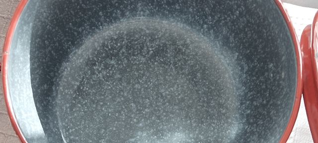 Olla antigua grande ( diámetro 23cm y alto 18cm)