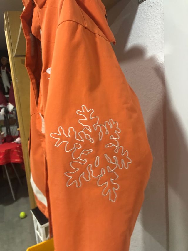 bonita chaqueta de esquí talla S. 10€