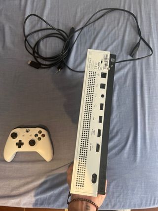 XBOX ONE S
