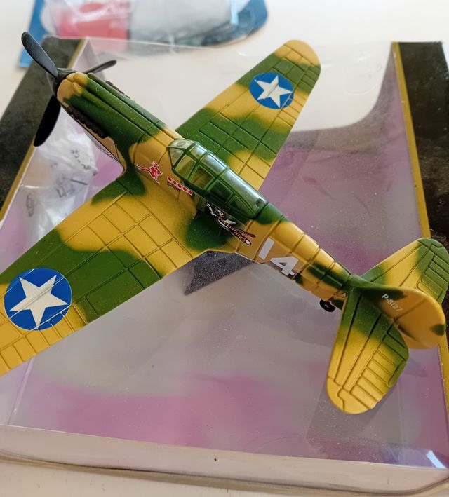 Aereo da caccia Maisto Tigershark