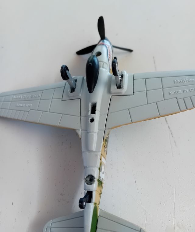 Aereo da caccia Maisto Tigershark