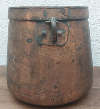 OLLA DE COBRE ASA DE HIERRO