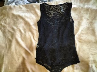 Body negro encaje con piedras 