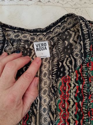 Blusa gasa bordada cazadora y camisa