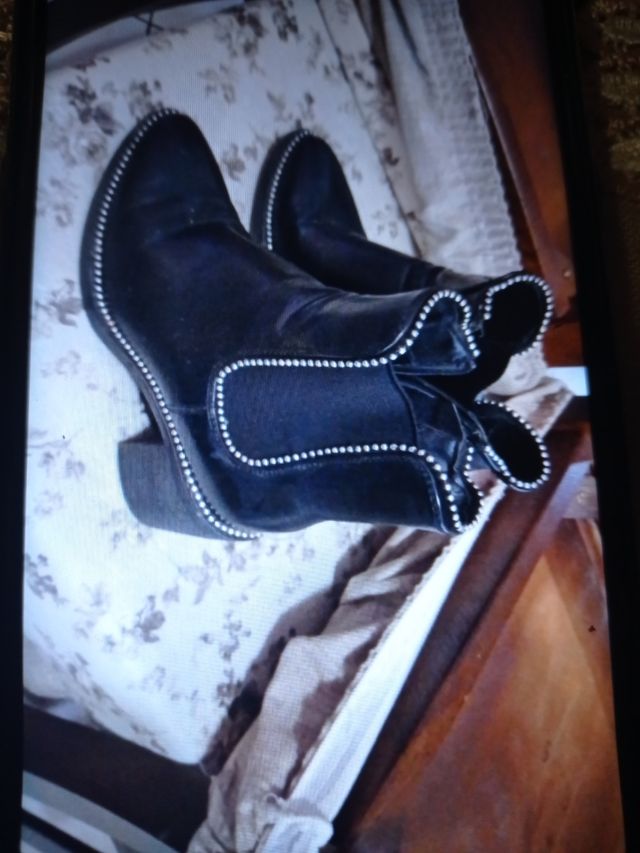 Stivaletti tipo pelle