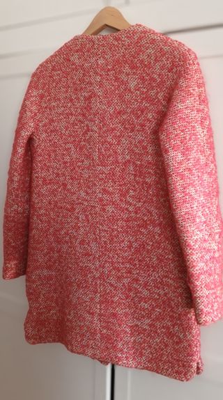 Chaquetón 3/4 rosa jaspeado Zara