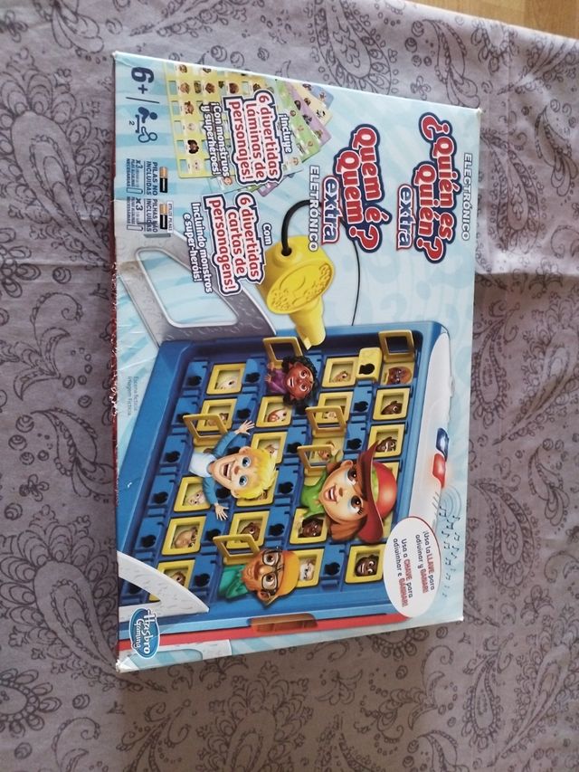 Quién es quién? Electrónico