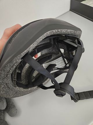 Casco monopattino/bici adulto