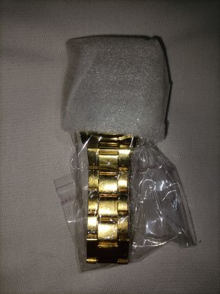 RELOJ COLOR ORO OFERTA