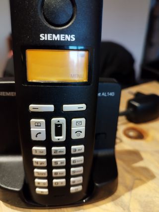 Teléfono inalámbrico SIEMENS AL140