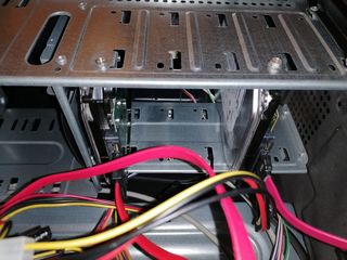 Ordenador torre de sobremesa