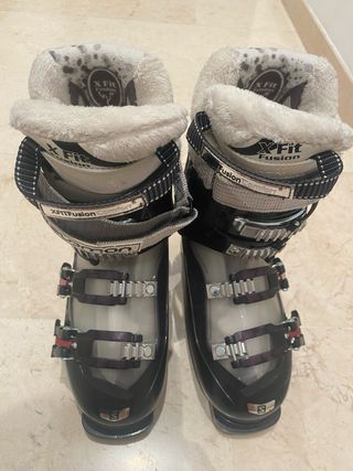 Botas de esquiar impecables